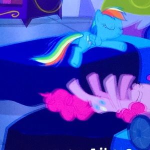 Meet your Posher, Corinne